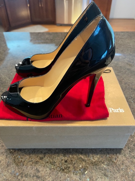 Christian Louboutin Shoes - Christian Louboutin